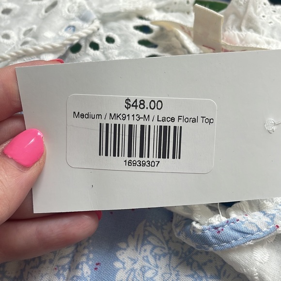 New with tags Mazik top. Eyelet detail + floral details. - Picture 6 of 6